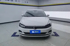 2023 Volkswagen Polo Plus 1.5L AT, белый — фото 3