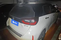 2021 Honda Fit 1.5L CVT, белый — фото 9
