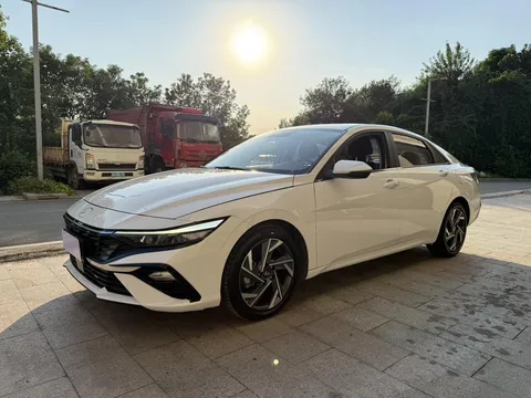 2023 Hyundai Elantra 1.5L CVT GLX Elite