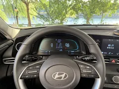 2023 Hyundai Elantra 1.5L CVT GLX Elite, белый — фото 14