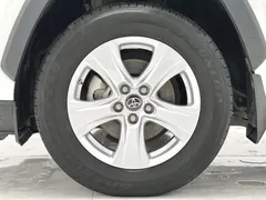 2021 Toyota RAV4 2.0L CVT 2WD Urban, белый — фото 14