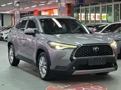 2022 Toyota Corolla Cross 2.0L Premium — фото 5