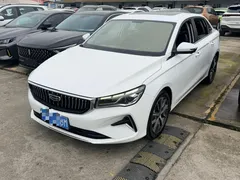 2022 Geely Emgrand 4th Gen 1.5L CVT Premium, белый — фото 1
