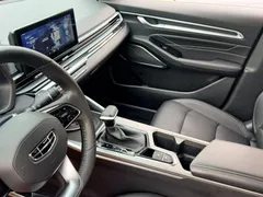 2022 Geely Emgrand 4th Gen 1.5L CVT Premium, белый — фото 8