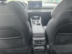 2022 Geely Emgrand 4th Gen 1.5L CVT Luxury, белый — фото 6
