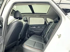 2023 Kia Seltos 1.5L IVT Luxury, белый — фото 4