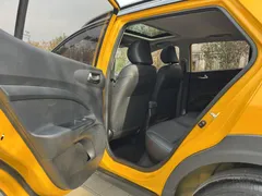 2021 Kia Yipao 1.4L CVT Sunroof, жёлтый — фото 7