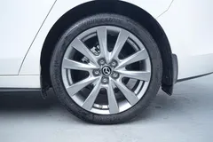2021 Mazda Mazda3 2.0L AT, белый — фото 16