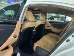 2022 Lexus ES 200 Excellence, белый — фото 4