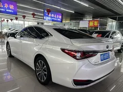 2022 Lexus ES 200 Excellence, белый — фото 6