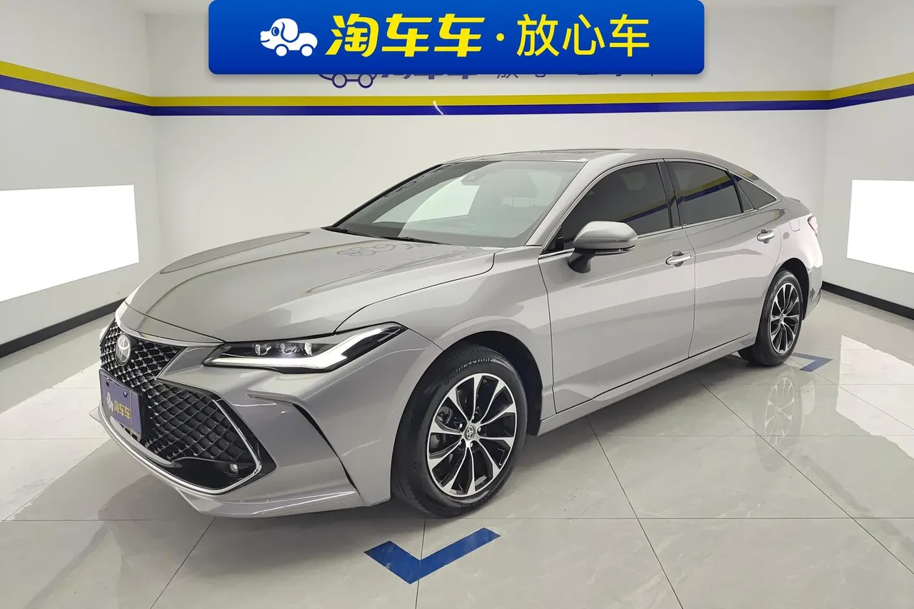 2023 Toyota Avalon 2.5L AT Luxury