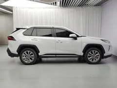 2022 Toyota Wildlander 2.0L 2WD Luxury Plus, белый — фото 8