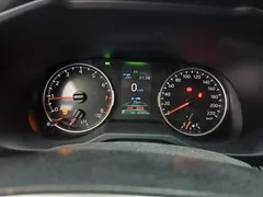 2022 Toyota Wildlander 2.0L 2WD Luxury Plus, белый — фото 9