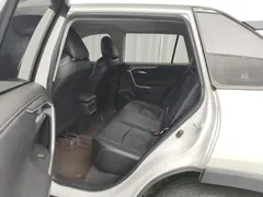 2022 Toyota Wildlander 2.0L 2WD Luxury Plus, белый — фото 12