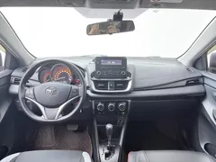 2022 Toyota Yaris L Zhixuan X 1.5L CVT Leading Plus, красный — фото 9