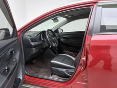 2022 Toyota Yaris L Zhixuan X 1.5L CVT Leading Plus, красный — фото 12