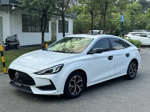 2021 MG MG5 180DVVT CVT Youth Luxury