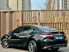2021 Toyota Camry 2.5G Luxury, чёрный — фото 5