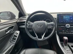 2022 Toyota Avalon 2.0L Luxury, чёрный — фото 2