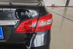 2022 Nissan Sylphy Classic 1.6 XE CVT Comfort, чёрный — фото 5