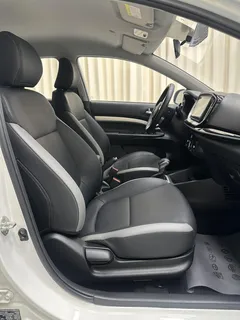 2021 Kia Yipao 1.4L CVT, белый — фото 11
