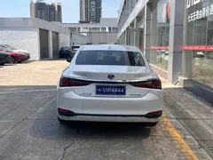 2022 Lexus ES 200 Excellence, белый — фото 7