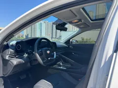 2023 Hyundai Elantra 1.5L CVT LUX Premium, белый — фото 8