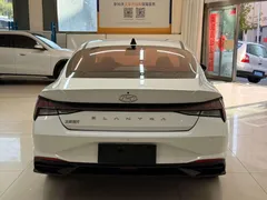 2022 Hyundai Elantra 1.5L CVT GLX Elite, белый — фото 5