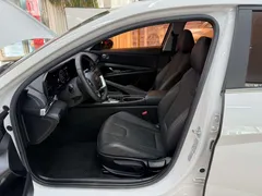 2022 Hyundai Elantra 1.5L CVT GLX Elite, белый — фото 15