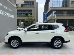 2023 Nissan X-Trail Classic 2.0L 2WD Premium, белый — фото 3