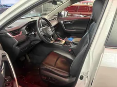 2022 Toyota RAV4 2.0L CVT 2WD Fashion, белый — фото 6