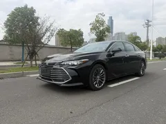 2022 Toyota Avalon 2.0L Luxury, чёрный — фото 1