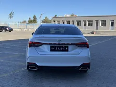 2022 Toyota Avalon 2.5L Luxury, белый — фото 5