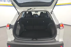 2022 Toyota Corolla Cross 2.0L Pioneer, белый — фото 11