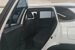 2022 Toyota Corolla Cross 2.0L Pioneer, белый — фото 13