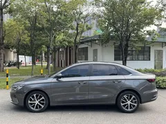 2022 Geely Emgrand 4th Gen 1.5L CVT Flagship — фото 4