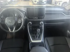 2023 Toyota RAV4 2.0L CVT 2WD, белый — фото 5
