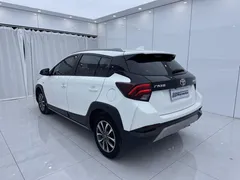 2022 Toyota Yaris L Zhixuan X 1.5L CVT Luxury Plus, белый — фото 6