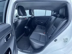 2022 Toyota Yaris L Zhixuan X 1.5L CVT Luxury Plus, белый — фото 12