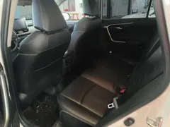 2022 Toyota RAV4 2.0L CVT 2WD Fashion, белый — фото 7