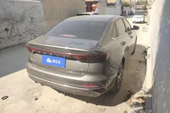 2023 Geely Emgrand 4th Gen 1.5L CVT Premium Champion — фото 8