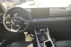 2023 Geely Emgrand 4th Gen 1.5L CVT Premium Champion — фото 13