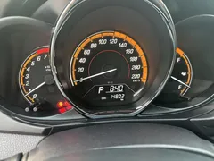 2022 Toyota Yaris L Zhixuan 1.5L CVT Leading Plus, красный — фото 4