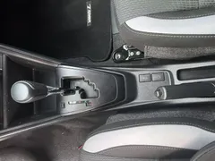 2022 Toyota Yaris L Zhixuan 1.5L CVT Leading Plus, красный — фото 9