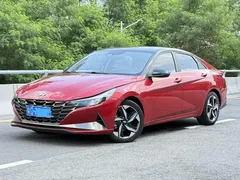 2022 Hyundai Elantra 1.5L CVT LUX Premium, красный — фото 1