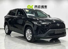 2023 Toyota Corolla Cross 2.0L CVT Pioneer, чёрный — фото 3