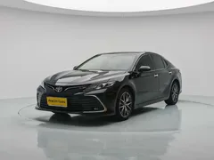 2021 Toyota Camry 2.5G Luxury, чёрный — фото 1