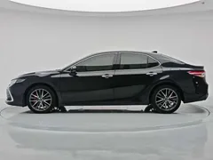 2021 Toyota Camry 2.5G Luxury, чёрный — фото 4