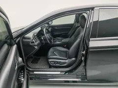 2021 Toyota Camry 2.5G Luxury, чёрный — фото 12
