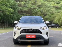 2023 Toyota RAV4 2.0L CVT 2WD Fashion Plus, белый — фото 2